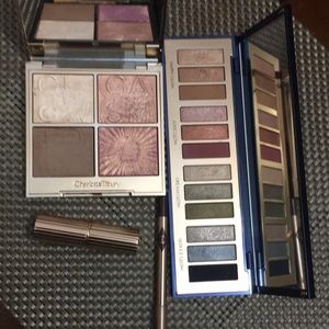 Charlotte Tilbury bundle.